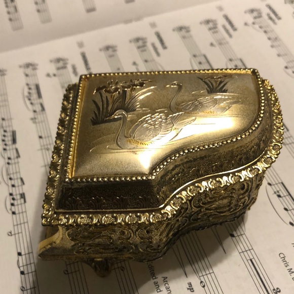 Antique Accents Sankyo Music Box Japan Poshmark